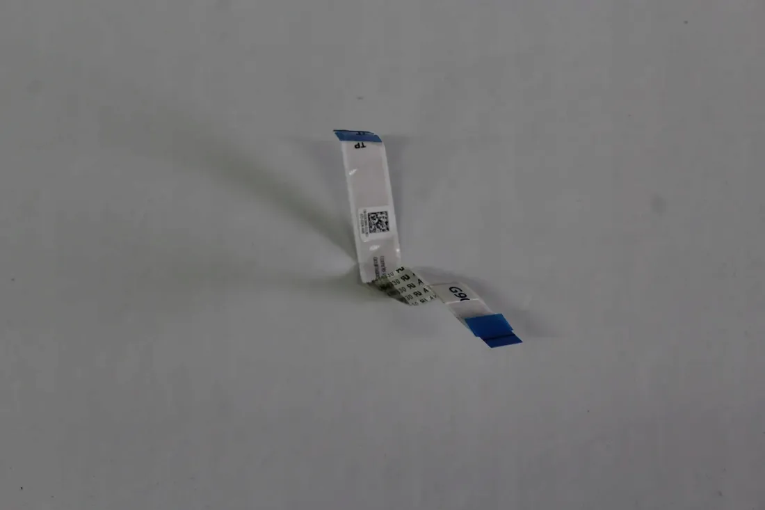 tasma-touchpada-dell-e5470