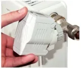 termostat-grzejnikowy-na-kaloryfer-hd13-8programow-kod-producenta-hd13