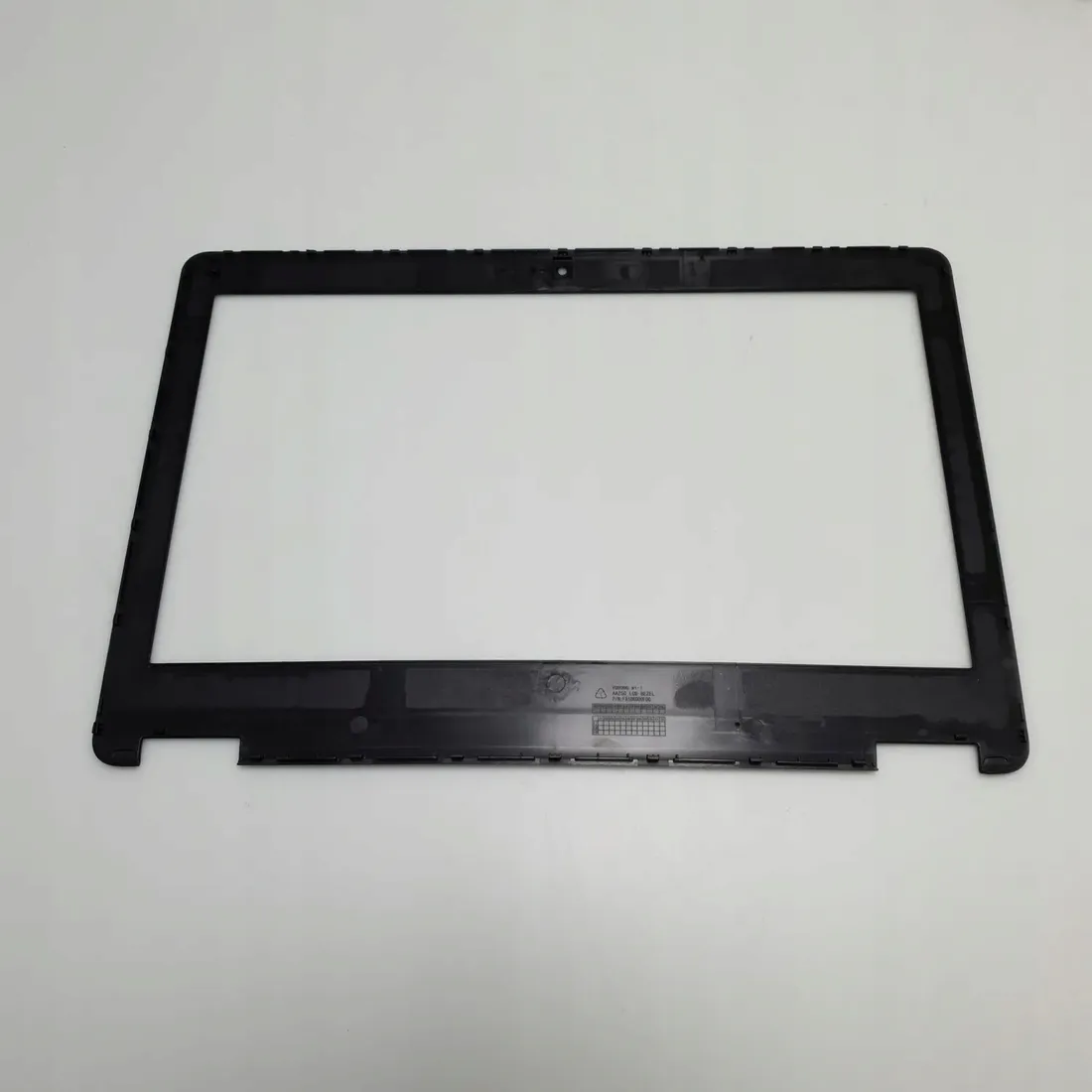 ramka-matrycy-do-dell-latitude-e7270