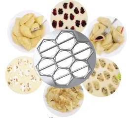 forma-wykrawacz-pierogow-uszek-ravioli-14-szt-duze