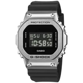 sportowy-zegarek-na-pasku-casio-g-shock-gm-5600-kostka-box