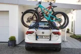 bagaznik-rowerowy-klape-thule-bmw-3-e90-e91-kombi-srednica-ramy-rowerowej-22-80-mm