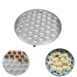 forma-formy-do-pierogow-uszek-wykrojnik-pieroznica