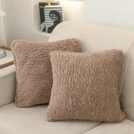poszewka-na-poduszke-z-bukli-45-45-miekki-baranek-dreamy-boucle-teddy-braz