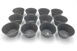 silikonowe-foremki-papilotki-do-pieczenia-muffinek-nieprzywierajace-12-szt