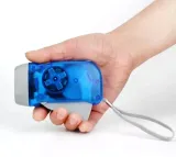 zd42a-dynamo-latarka-kinetyczna-3led-waga-z-opakowaniem-0-1-kg