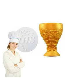 dekoracja-na-tort-komunia-kielich-lezacy-z-hostia