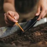 lopatka-do-wysiewu-fiskars-solid-do-siewu-material-uchwytu-tworzywo-sztuczne