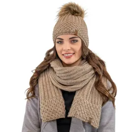 zimowy-komplet-czapka-z-pomponem-i-szalik-bezowy-vivisence-7016kmpl