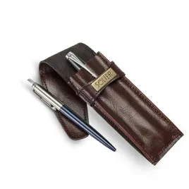 etui-na-pioro-dlugopisy-piornik-skorzany-pokrowiec-bordowy-solier-gratis