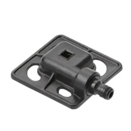 zraszacz-fiskars-ogrodowy-metalowy-mocny