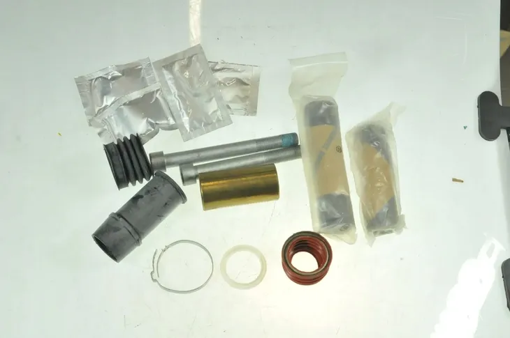 kpl-napr-zacisku-h-ca-sc-mb-waga-produktu-2-28-kg