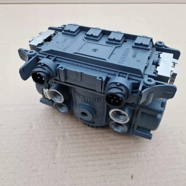 modulator-ebs-iveco-stralis-ad-at-as-stan-nowy-numery-katalogowe-zamiennikow-cojali-352734-dt-spare-parts-7-16122