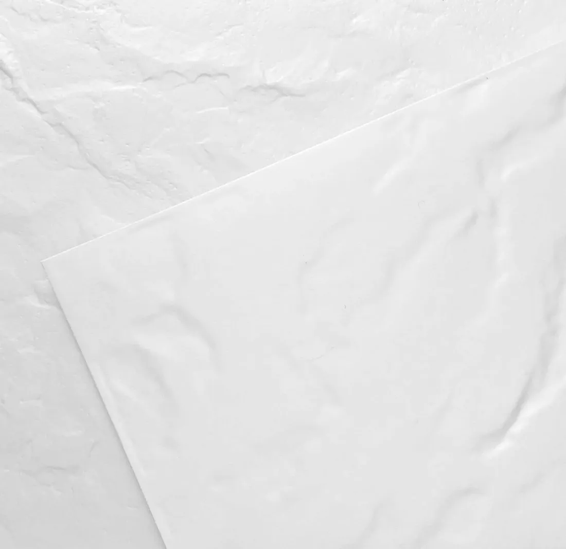 panel-scienny-kamien-naturalny-imit-bialy-glaz-3d-05m2-stan-nowy