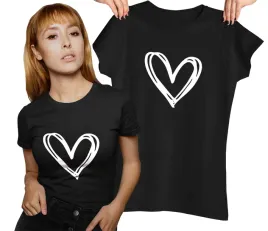koszulka-damska-tshirt-z-nadrukiem-serce-czarna