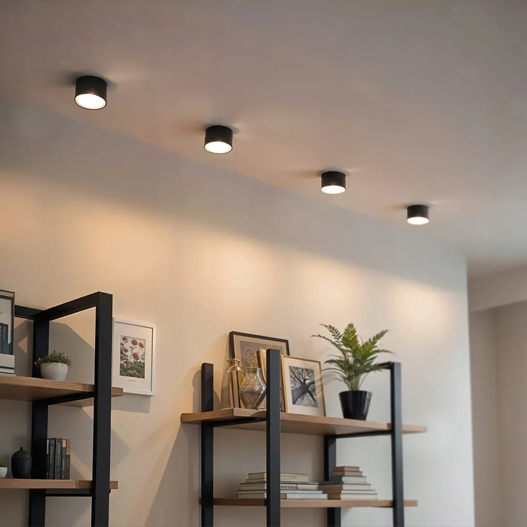 oprawa-natynkowa-halogenowa-tuba-led-sufitowa-na-zarowke-gx53-czarna