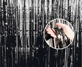 kurtyna-dekoracyjna-bandc-czarna-90x240-cm-halloween-scianka-foto