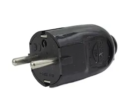 wtyczka-katowa-uniwersalna-z-u-10a-250v-fwkc-czarna