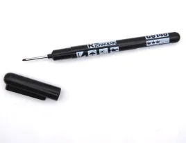 marker-do-drewna-do-metalu-do-plastiku-permanentny-czarny-richmann-1-szt