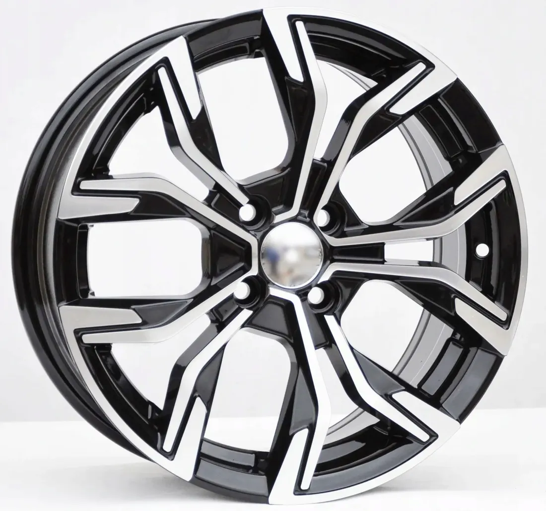 felgi-15-dacia-ii-sandero-stepway-spring-stan-nowy