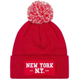 czapka-czerwona-z-pomponem-new-york-zimowa-na-prezent-wzory
