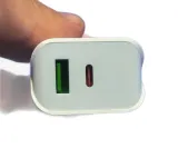 ladowarka-sieciowa-20w-dla-iphone-gratis-kabel-usb-c-do-lightning-1m-zgodnosc-ze-standardem-quick-charge-1-0-quick-charge-2-0