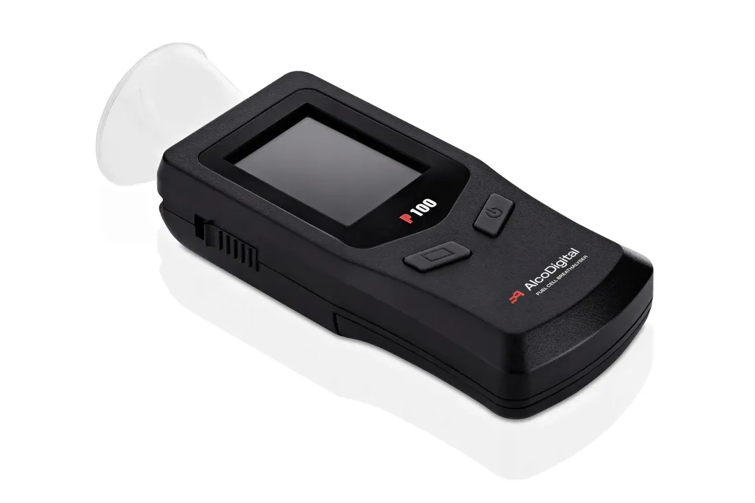 alkomat-dowodowy-alcodigital-p100-kalibracje-stan-nowy