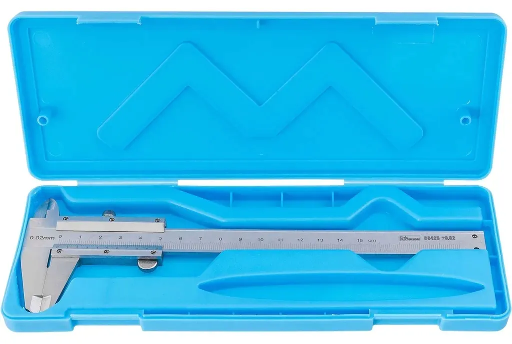 suwmiarka-analogowa-150mm-etui-richmann-stan-nowy