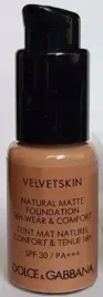 dolceandgabbana-velvetskin-370-matte-spf-podklad-15m
