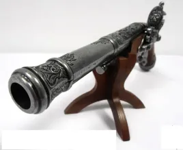 pistolet-skalkowy-dla-leworecznych-indyjski-1296-g