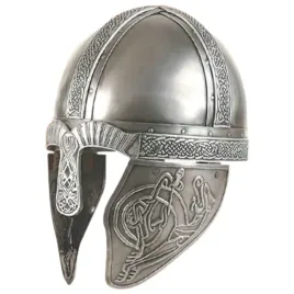 bogato-zdobiony-helm-wikingow-ws300386