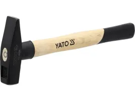 mlotek-slusarski-400g-trzon-drewniany-yato