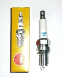 swieca-cr8e-ngk-yamaha-raptor-700-yfz-450-yfm-quad-cagiva-kymco-sfm-suzuki