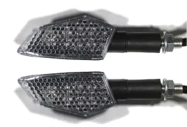 kierunkowskazy-motocyklowe-kierunki-migacze-uniwersalne-quad-skuter-led