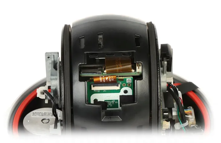 kamera-ip-hikvision-ds-2de4a225iwg-e-waga-produktu-200-g