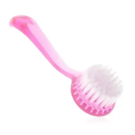 szczoteczka-do-manicure-do-pylu-paznokci-okragla