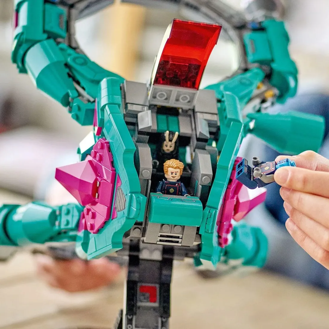 lego-marvel-76255-nowy-statek-straznikow
