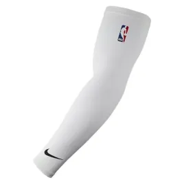nike-nba-elite-sleeve-rekaw-kompresyjny-sciagacz-na-lokiec-1-szt-s-m