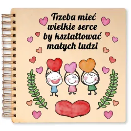 album-drewniany-wielkie-serce-dla-malych-ludzi-dzien-nauczyciela-wzory