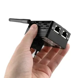 mini-kamera-wifi-ukryta-w-repeater-sieci-na-zywo