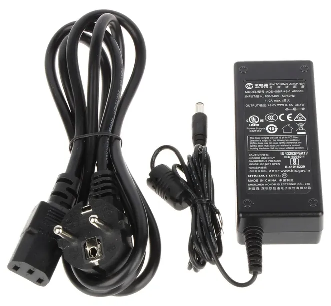 switch-poe-hikvision-ds-3e0105p-e-m-b-waga-z-opakowaniem-0-686-kg
