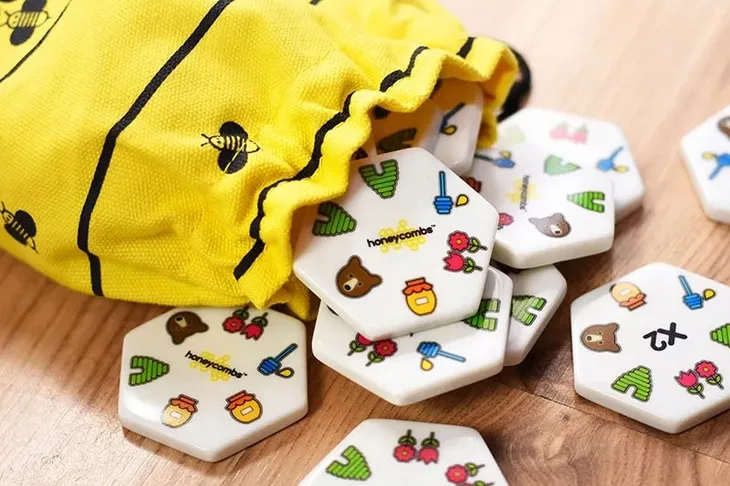 honeycombs-piatnik-gra-rodzaj-podstawa