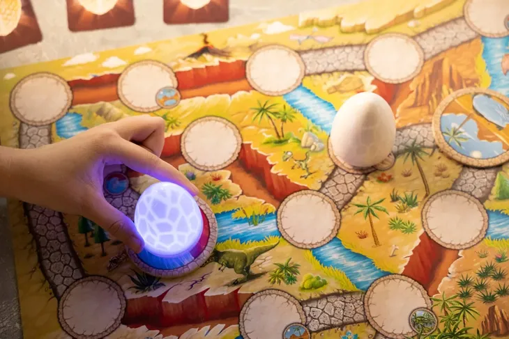 magajaja-dinosaurs-trefl-wersja-jezykowa-gry-polska