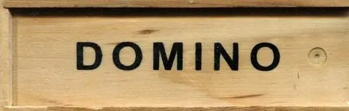 drewniane-domino-waga-z-opakowaniem-2-kg