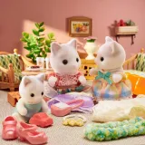 latte-cat-family-material-plastik