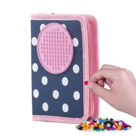 piornik-szkolny-na-suwak-z-rozowym-panelem