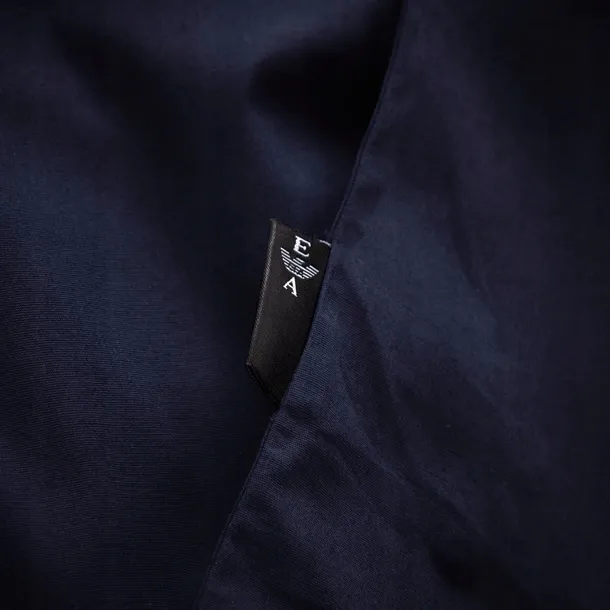 koszula-emporio-armani-granatowa-meska-slim-fit-kolor-niebieski