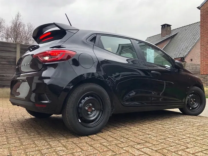 spojler-dachowy-tylny-lotka-do-renault-clio-v-2019-hatchback-producent-czesci-chromemaster