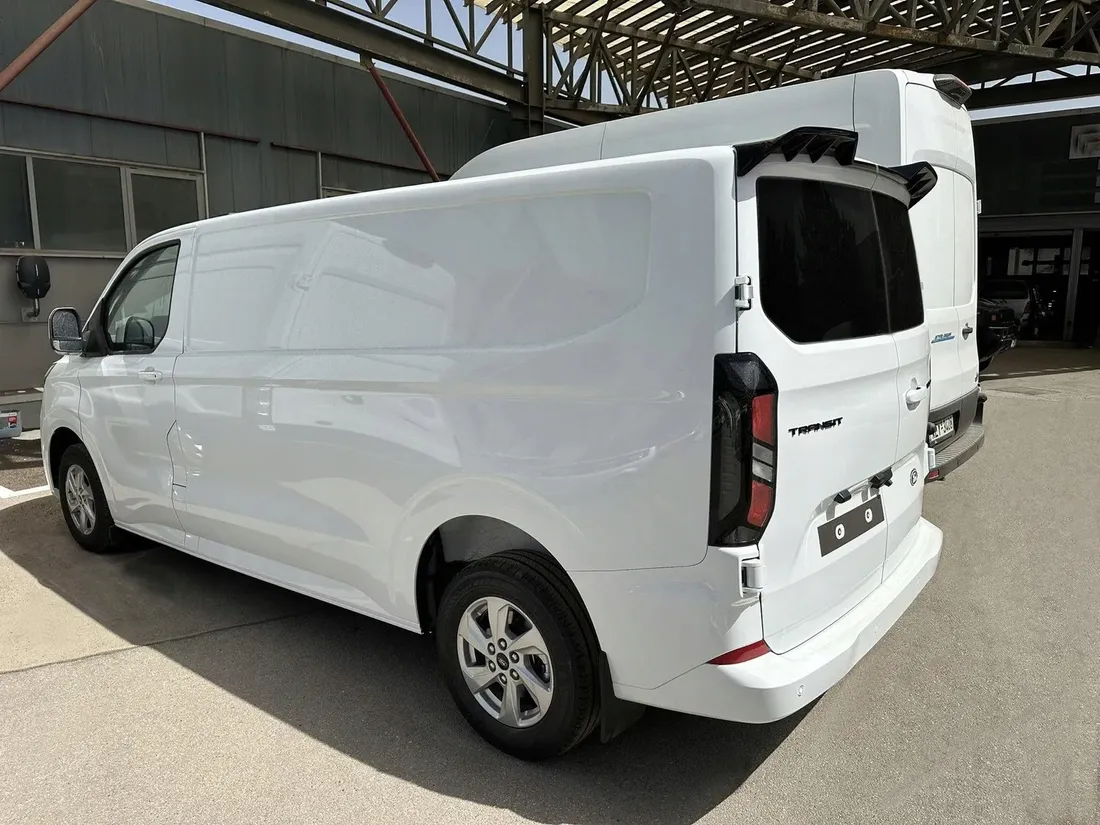spojler-dachowy-do-ford-transit-custom-ii-2023-