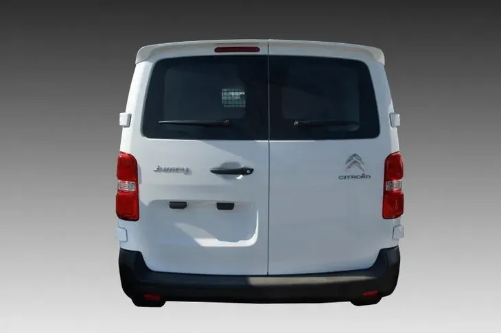 spojler-dachowy-do-citroen-jumpy-iii-2016-producent-czesci-chromemaster